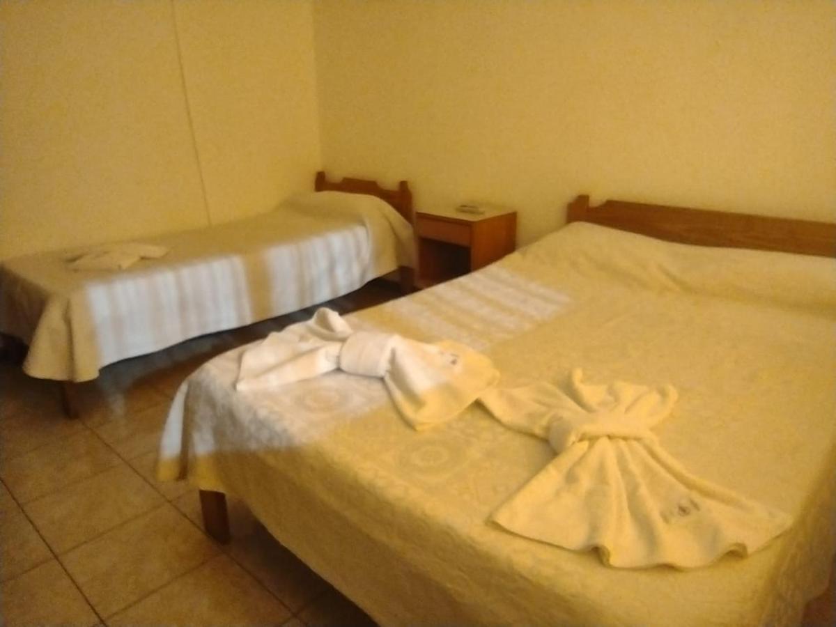 Alojamiento Curru Leuvu Bariloche Hotell Exteriör bild