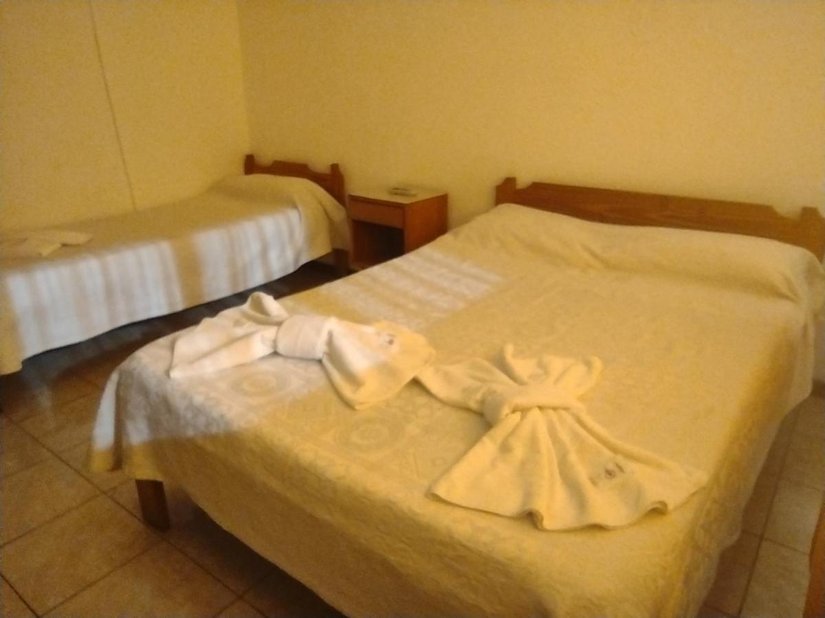 Alojamiento Curru Leuvu Bariloche Hotell Exteriör bild